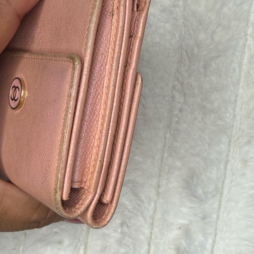 CHANEL COMPACT WALLET - Picture 6 of 10